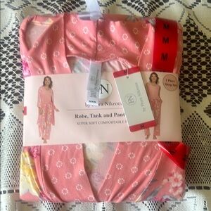 Flora Nikrooz Pink Robe with Delicate Pattern